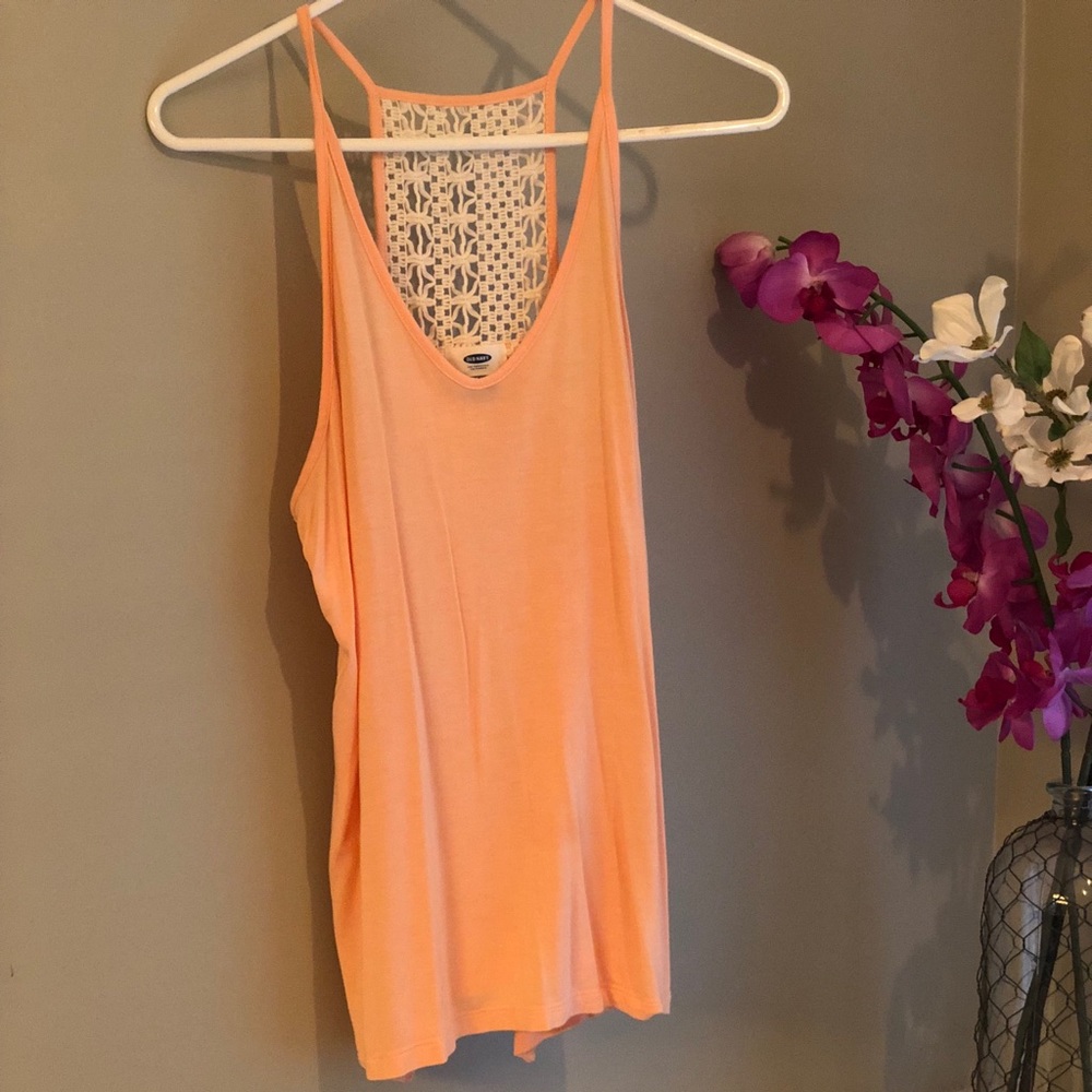Old Navy peach tank top